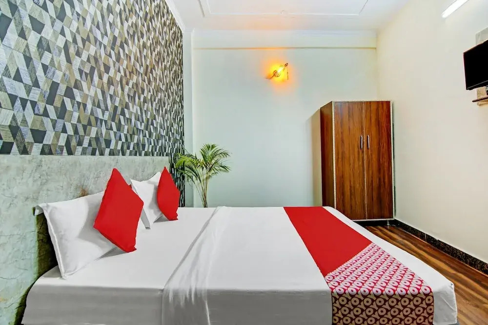 Oyo 47394 Hotel Green Olive