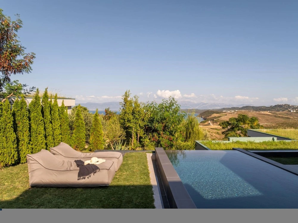Villa GA A Luxury 3BR With Sauna and Pool