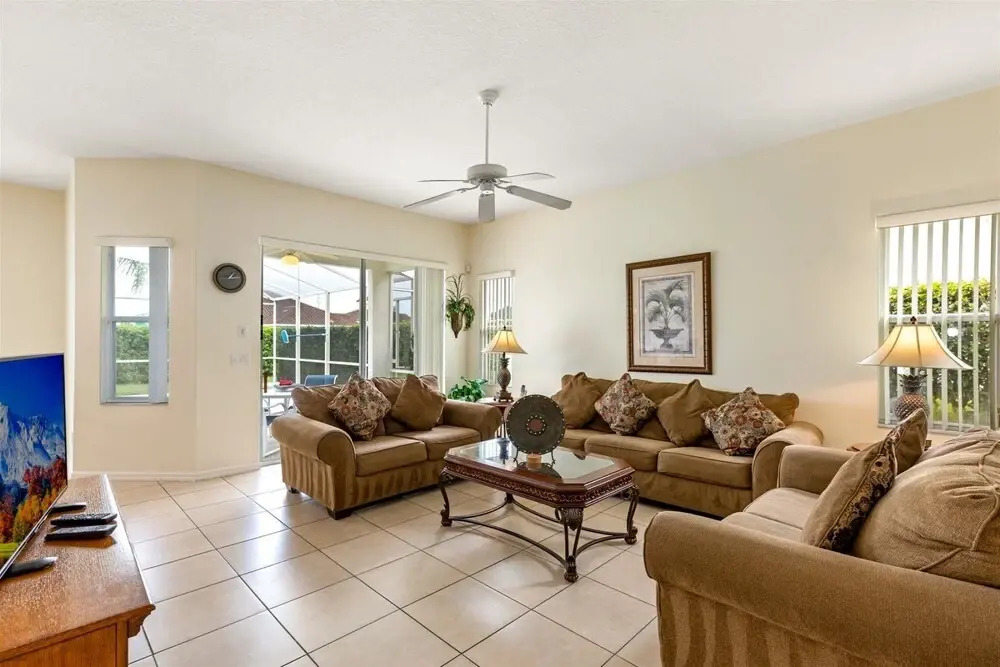 Large 5 bed Villa With Private Pool and spa - 459