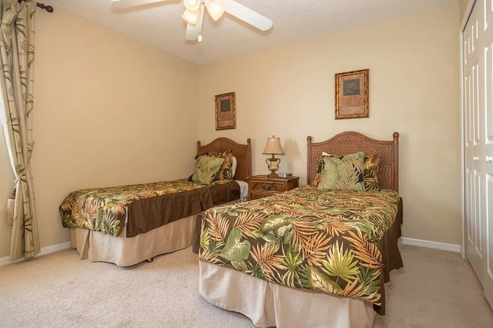 Hotel 121 Purslane Pass 5 Bedrooms, +3 Bathrooms