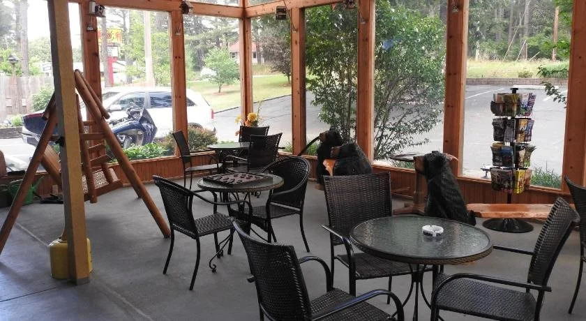 The Lookout Lodge
