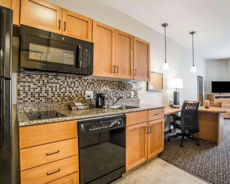 MainStay Suites Sidney - Medical Center