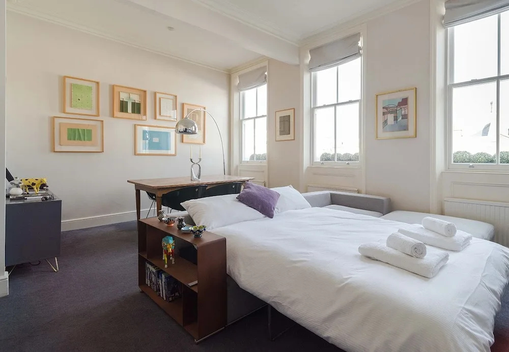 Elegant Home near Kensington High Street