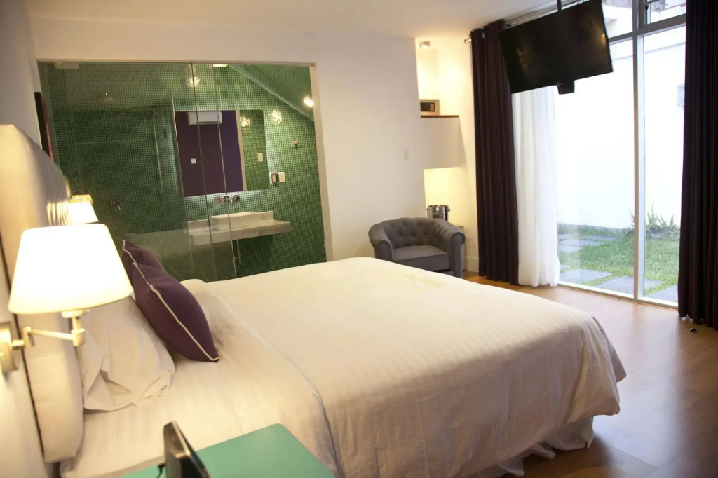 IFE Boutique Hotel