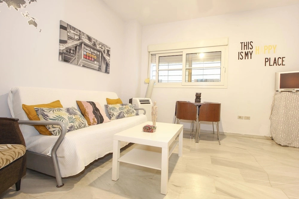 Deluxe Apartment in Altozano-Triana