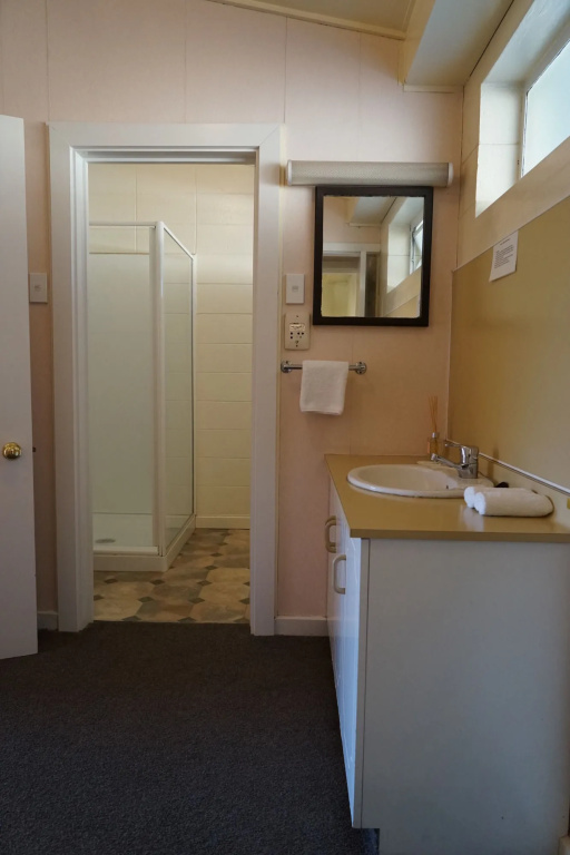 Tui Lodge Motel