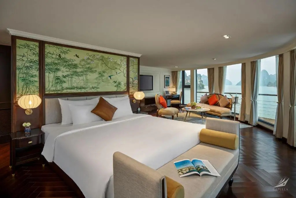 Halong CAPELLACRUISE - Member of Lyra cruise collection