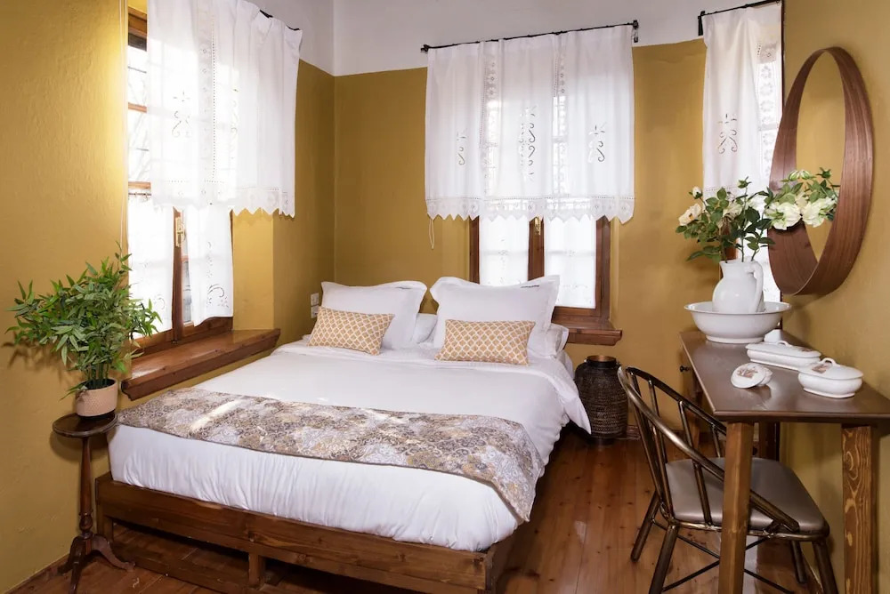 Villa Evridiki by Pelion Esties