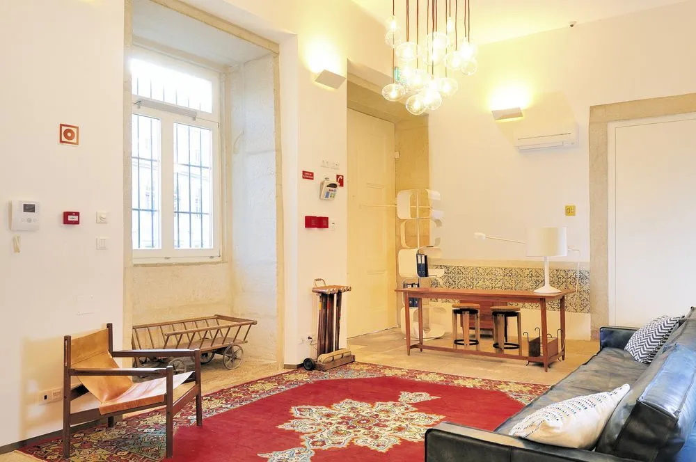 Condes de Azevedo Palace Apartments