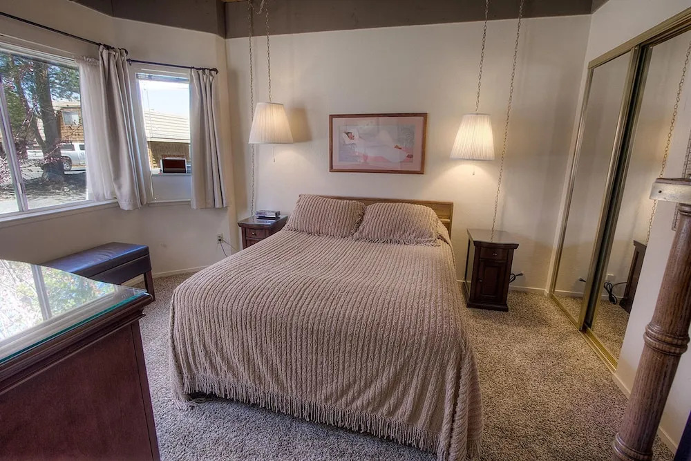 Betty Anns Place by Lake Tahoe Accommodations