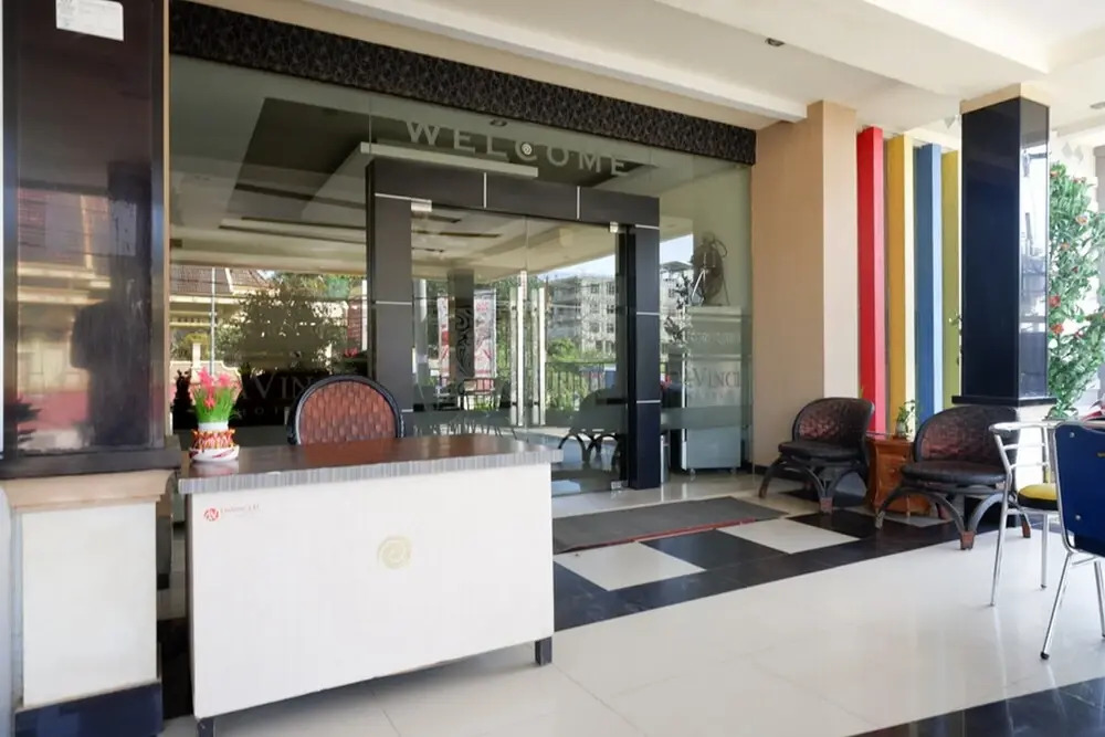 Reddoorz Plus Near Rs Hermina Kendari