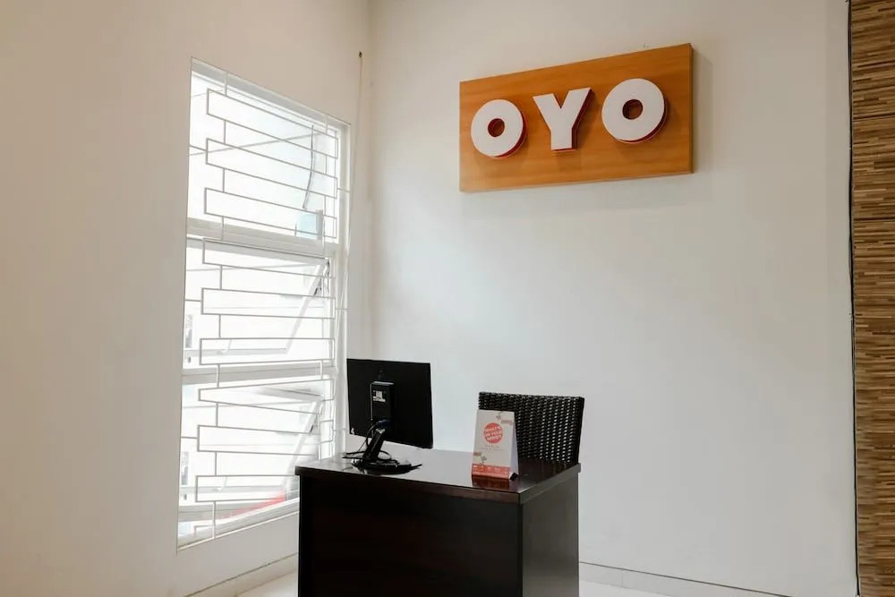 OYO 1023 Junggo Tentrem