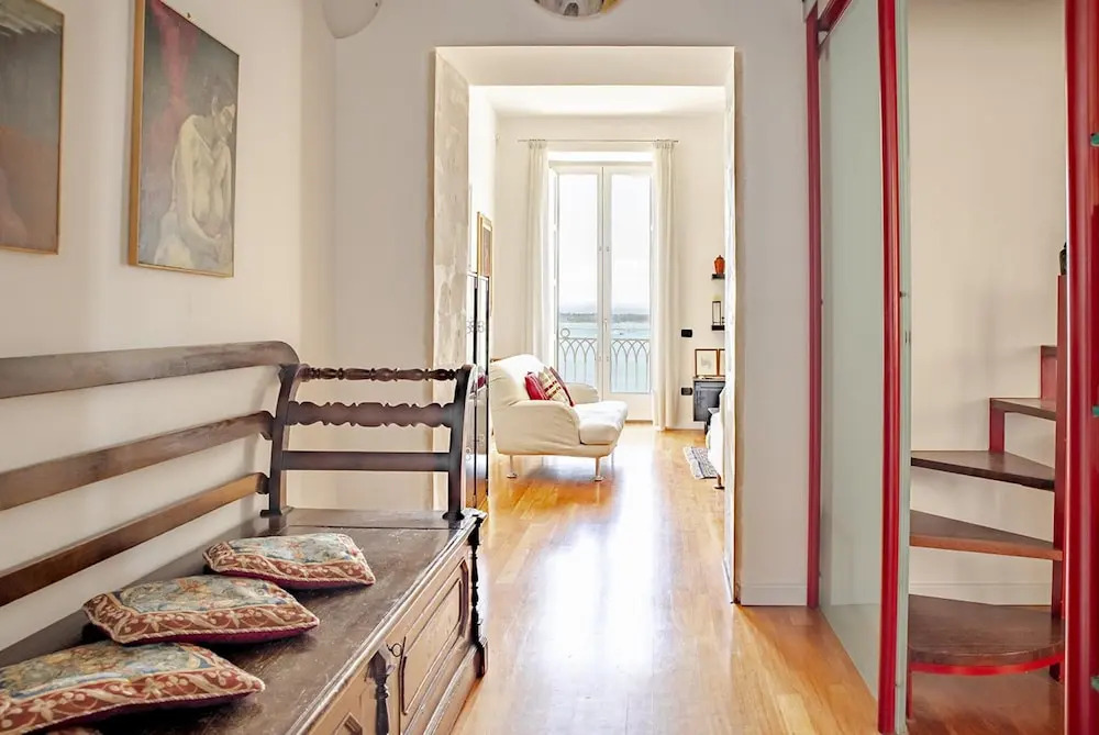 Oikos Sea View 23 by Wonderful Italy