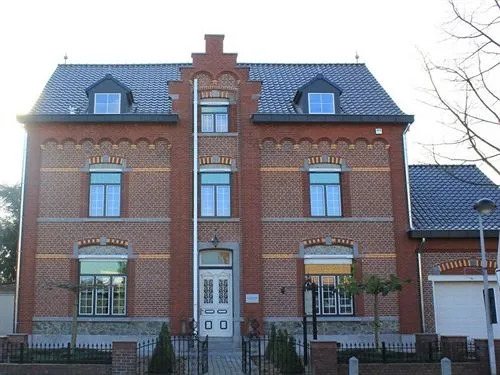 B&B Huyze Max
