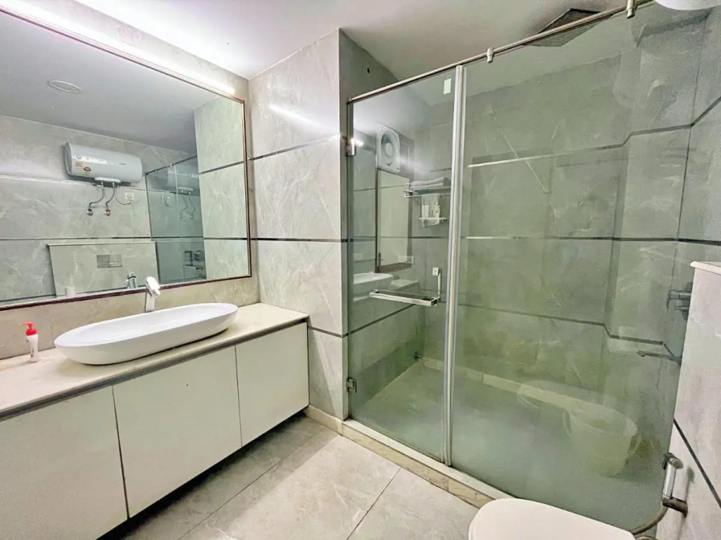 Red Rose Homestay - Rooms with Kitchenette