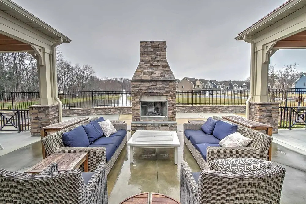 5 Mi to Bethany Beach: Modern Gem w/ Pool Access!