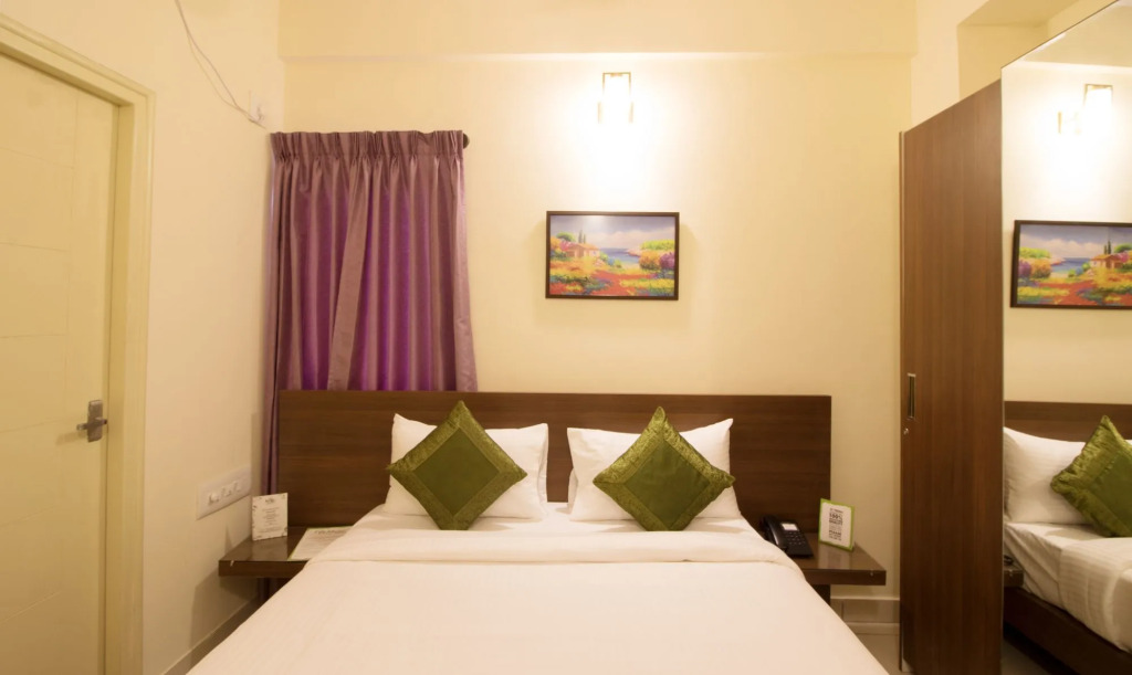 Treebo Trend Mel's Suites Indiranagar