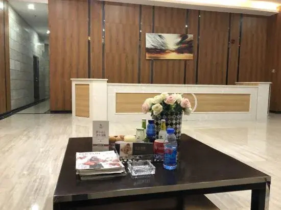 Fengchao Apartment