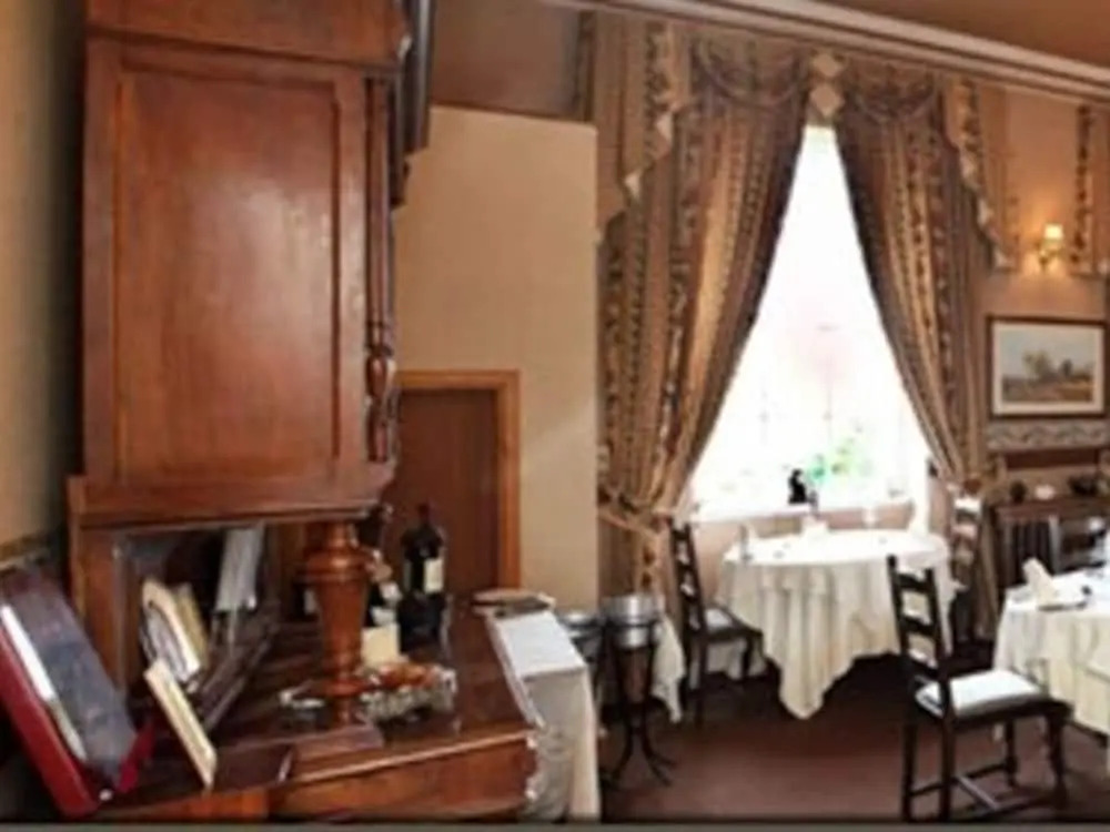 The County Hotel