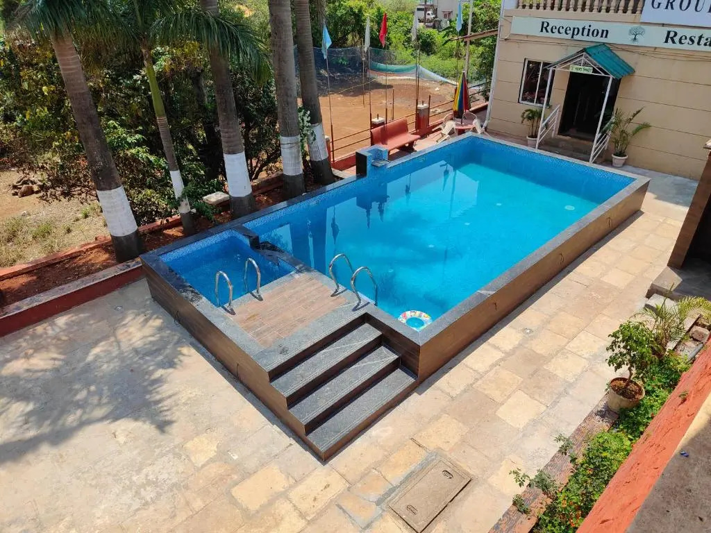 Saga Resort