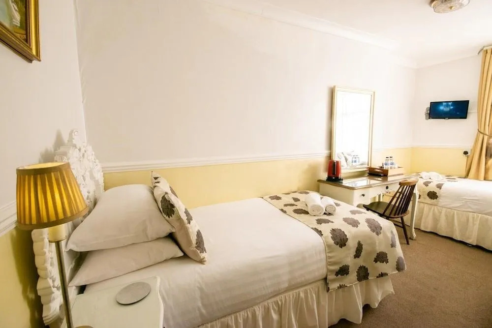 Summerlands Guest House