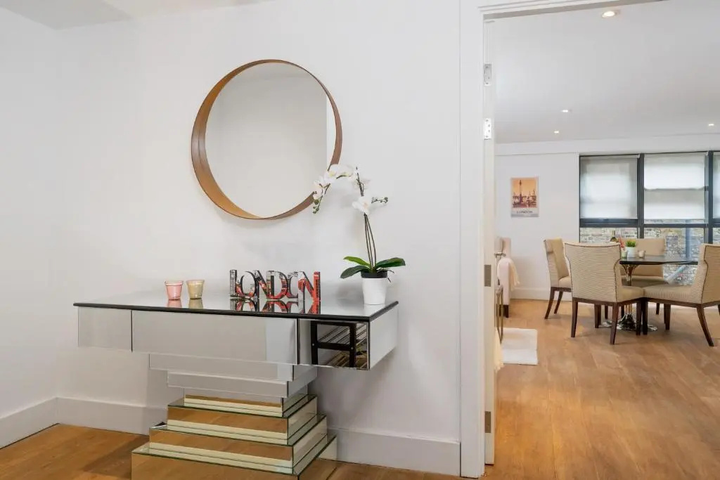 NEW 2 Bedr 3 Beds 2,5 Bath COVENT GARDEN