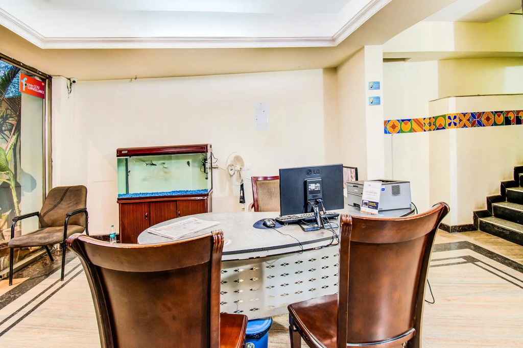 FabHotel Oriental Suites
