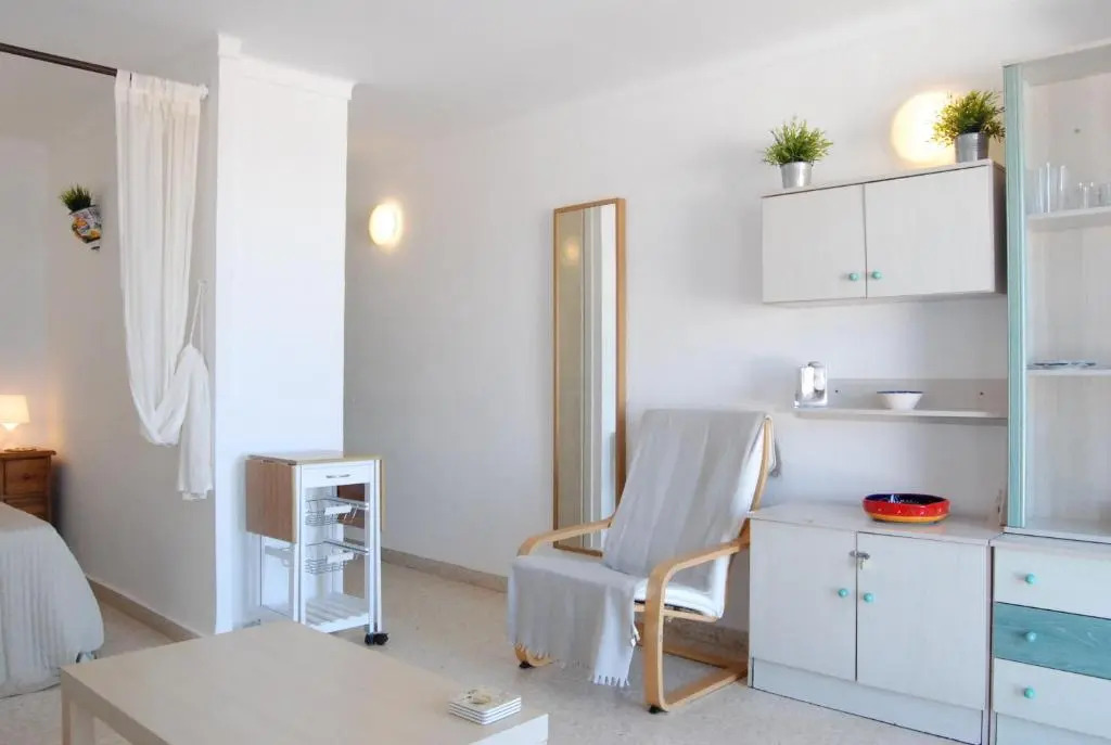 Los Cipreses 23 Apartments Casasol