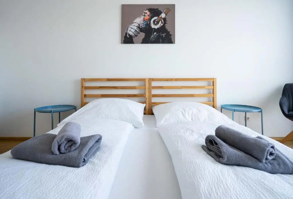 Donaufeld Living - Modernes und helles Apartment