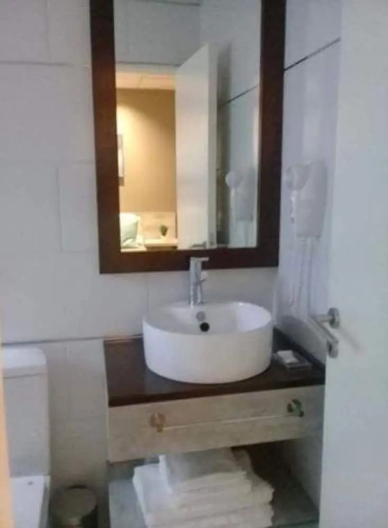 PH suites