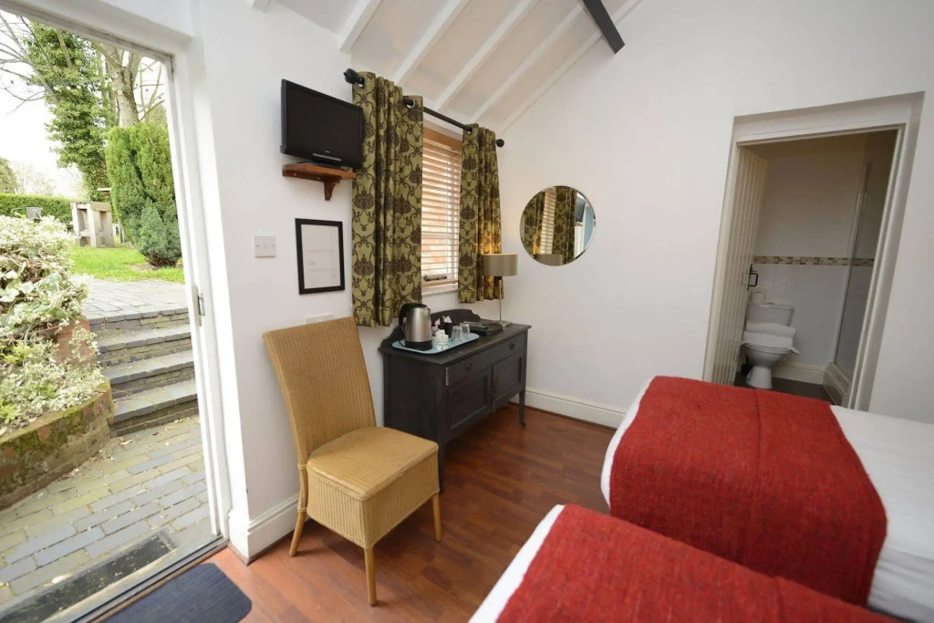 The White Lion Inn