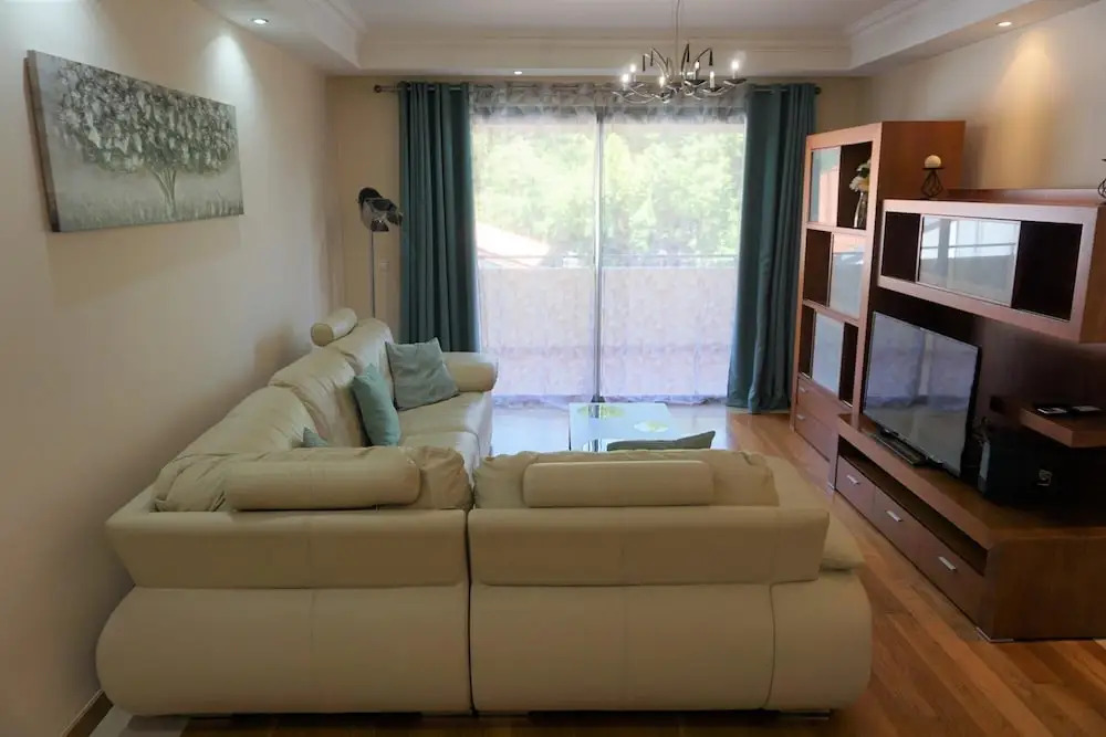 Casa Branca with garden by Holiday Rental Madeira
