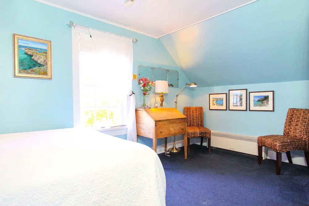 Seagull Inn Bed & Breakfast