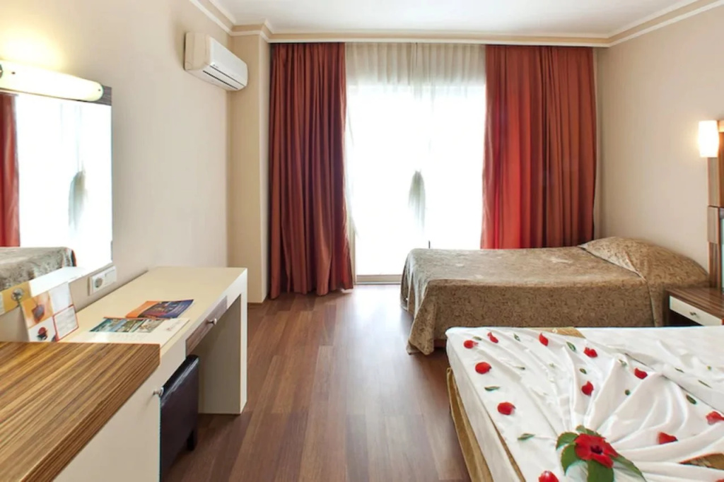 Lims Bona Dea Beach Hotel