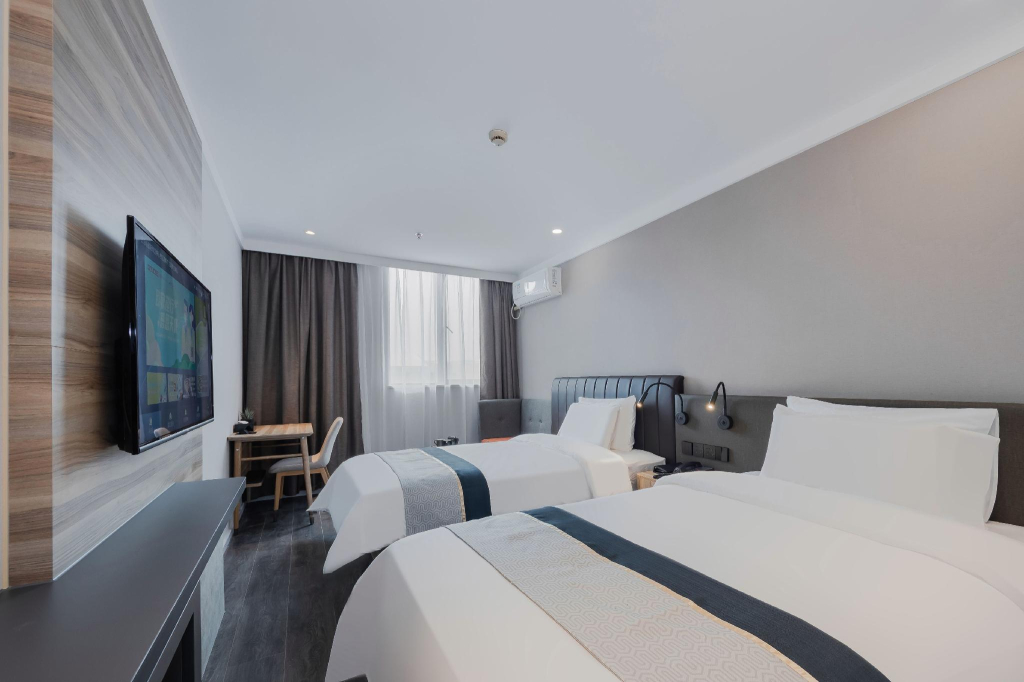 Home Inn Selected (Shanghai New International Expo Center, Guanglan Road Metro Station)