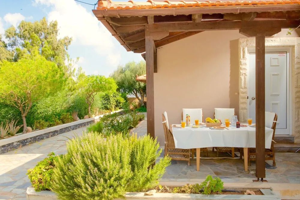 Villa Apollo Pelagia