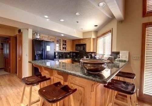 The Ridge Condominium by Alpine Ski Properties