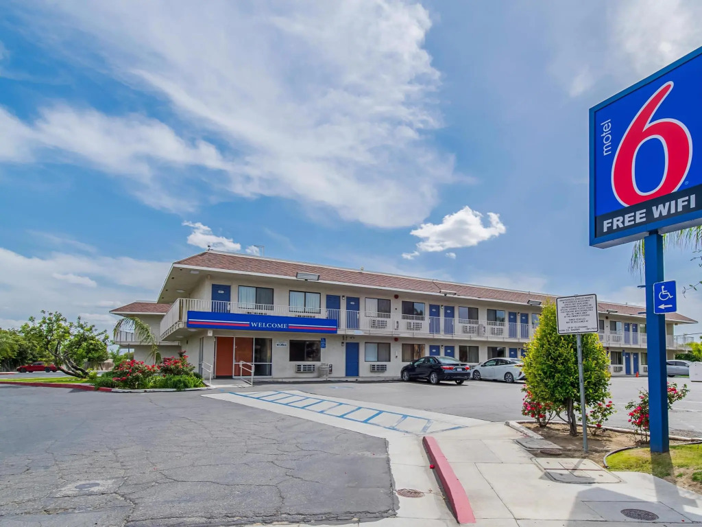 Bakersfield Inn - Airport