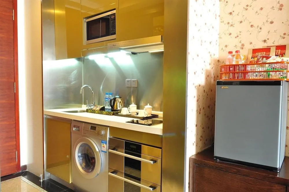 Chengdu West Care Hotel