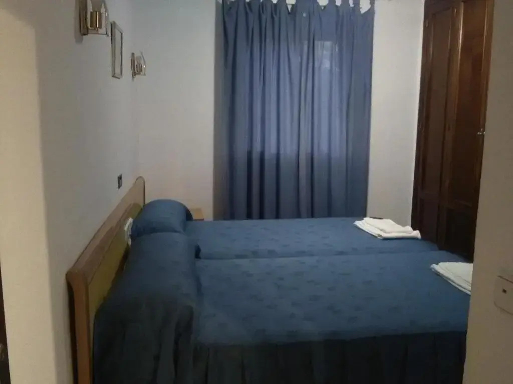 Hostal Restaurante el Cazador