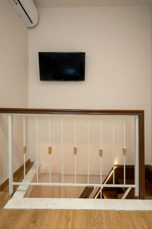 Olvar Suite 5th Floor