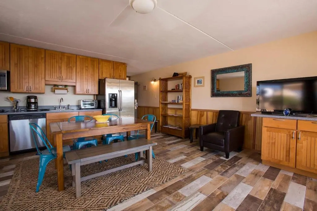 Kihei Kai Nani 349, 1 BR, Top Floor, Pool, Wi-Fi, Sleeps 4