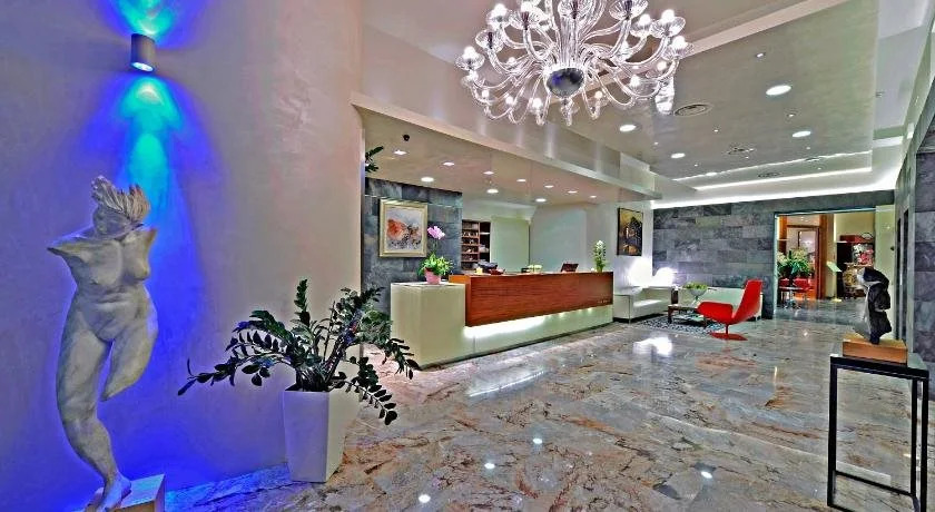 Majestic Beach Hotel & Wellness