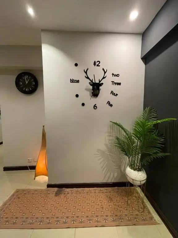 Freddy's Luxury Family Apartments