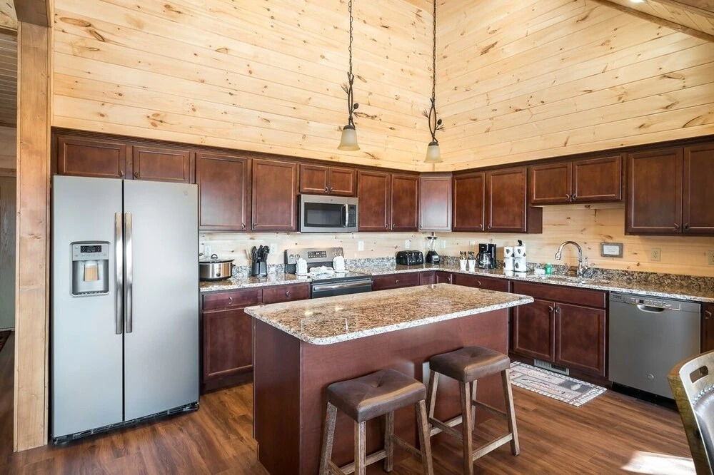 The Bear And Trout 4 Bedroom Home by Redawning