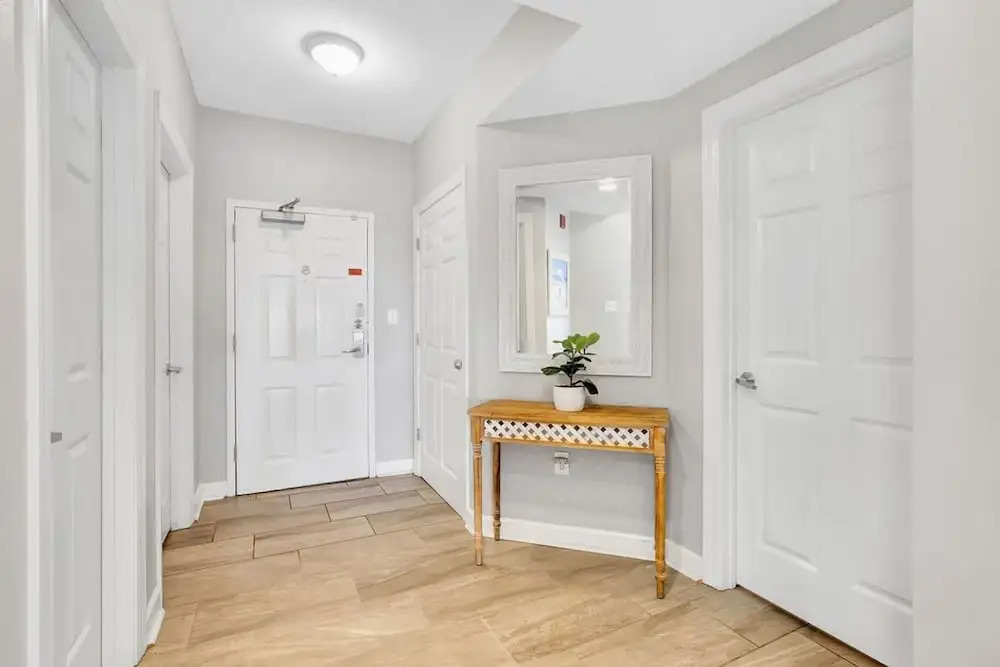 Admirals Quarters 802