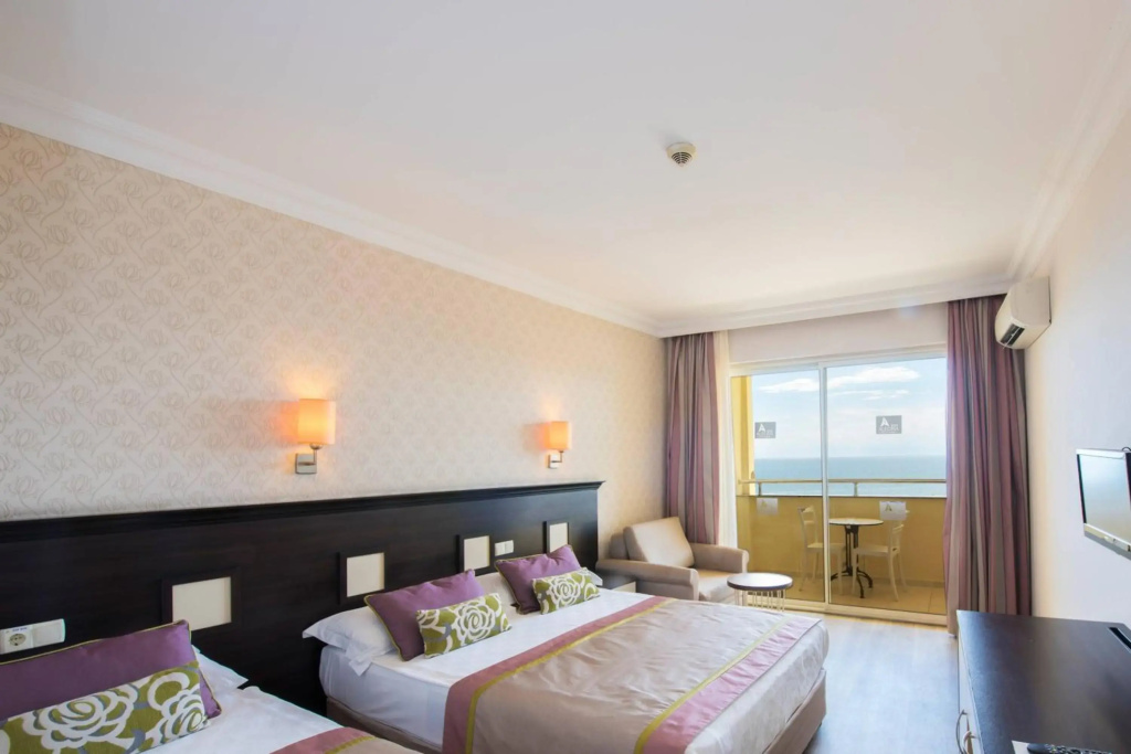 Side Alegria Hotel & Spa
