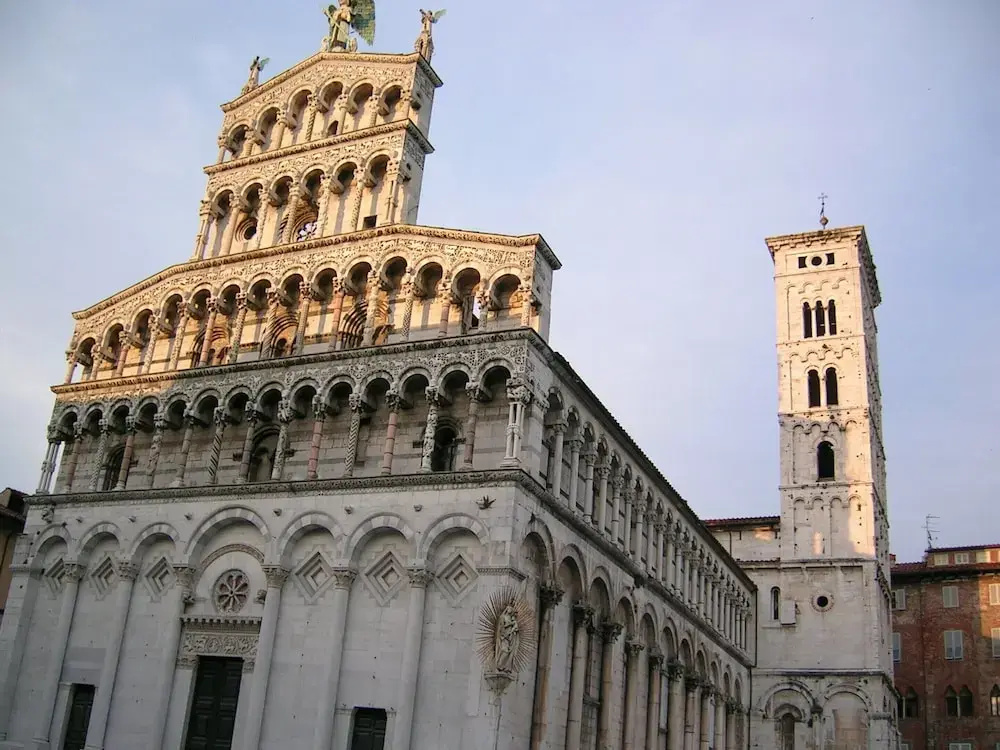 Apartment in Lucca Near Historic City Walls