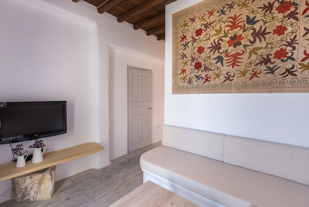 Denia Seaside Villas Mykonos, Private heated pool