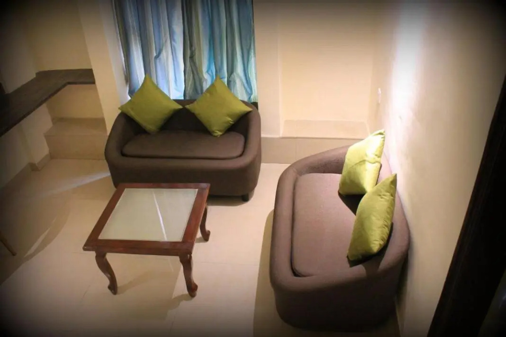 Magnus Calypso Suites Viman Nagar, Pune
